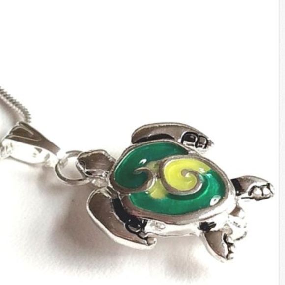 Silver Sea Life Turtle Necklace Green Enamel 18-20 inch Chain Plated Nautical - Picture 5 of 8